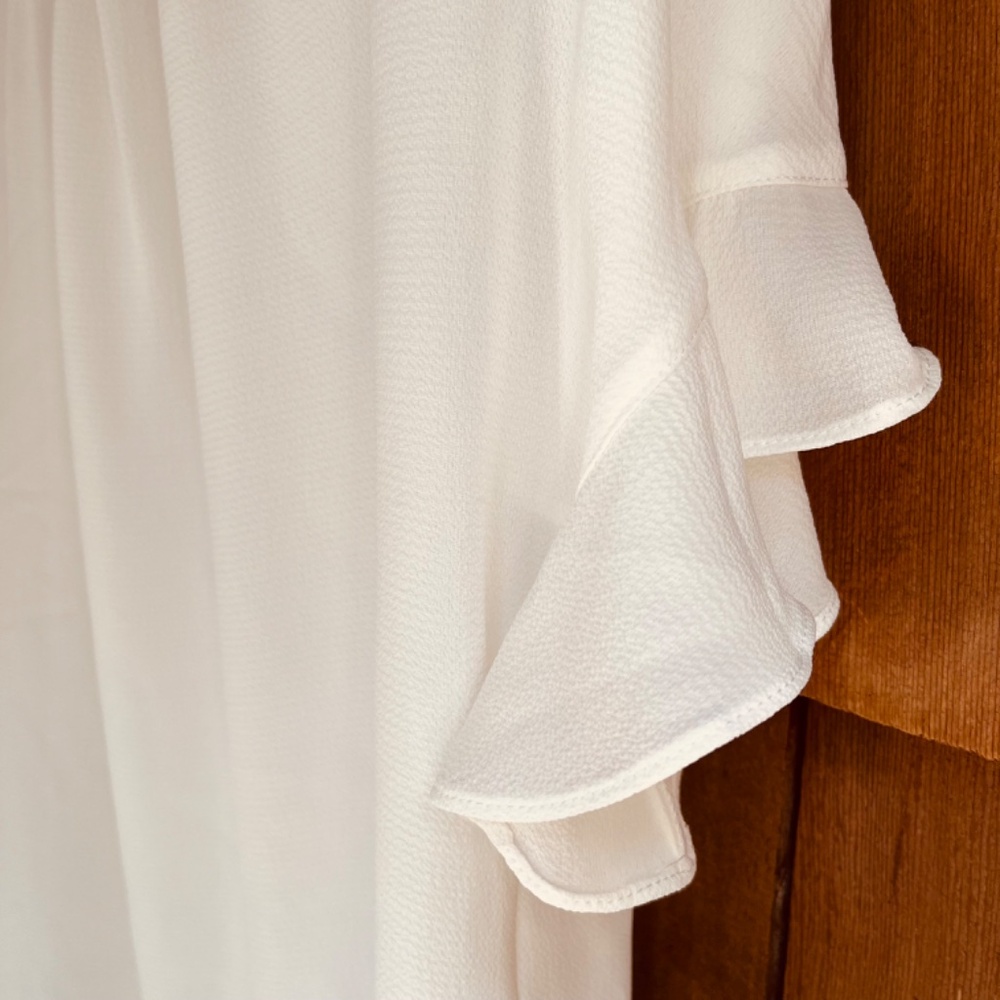 CeCe Women's Drop Shoulder Wide Neck Ruched Blouse Color: New Ivory Size XS - Picture 16 of 16